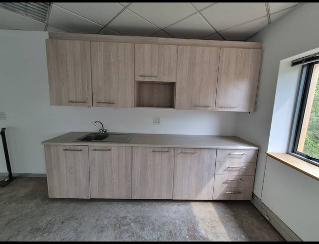 316M² OFFICE TO LET IN WOODMEAD
